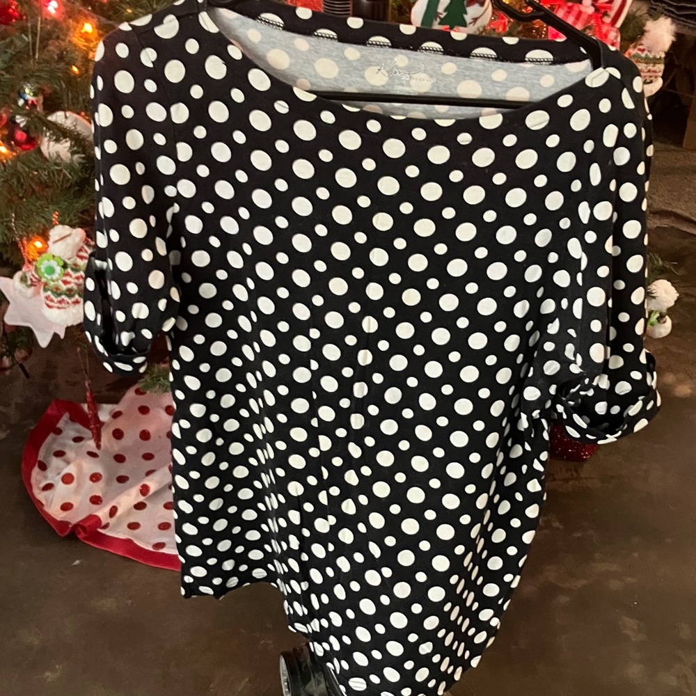 Kim Rogers Dark Blue and White Polka Dot Top